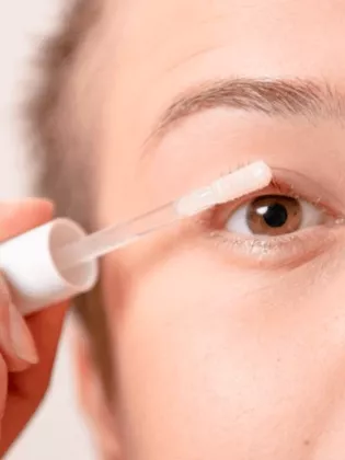 Sérum revitalisant pour les cils et les sourcils - Même