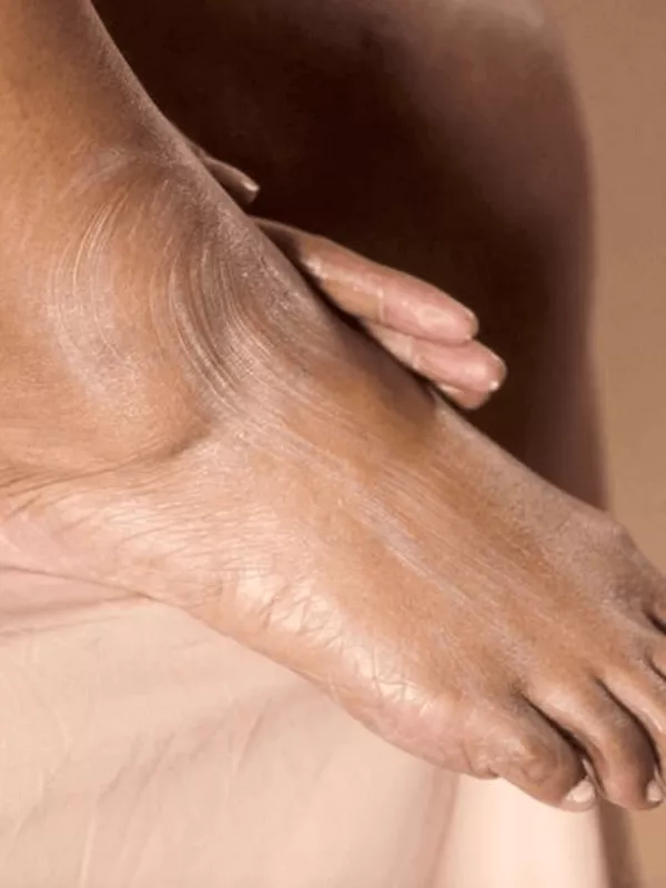 Sérum mains et pieds nourrissant et réparateur- Même Cosmetics