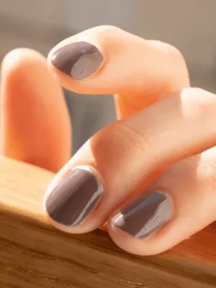 Vernis à ongles au silicium - taupe - Même Cosmetics