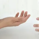 Comment annoncer mon cancer à mes proches ?